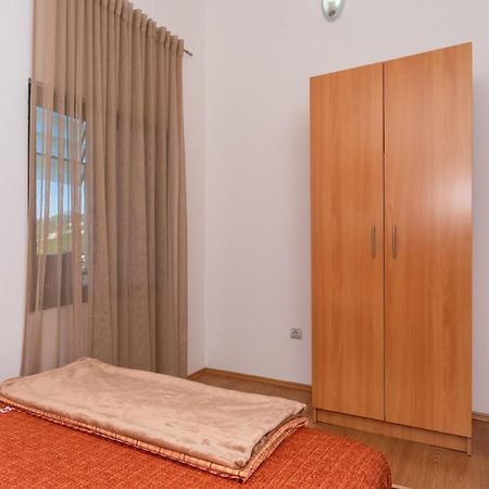 Apartman Sara 巴尔 外观 照片