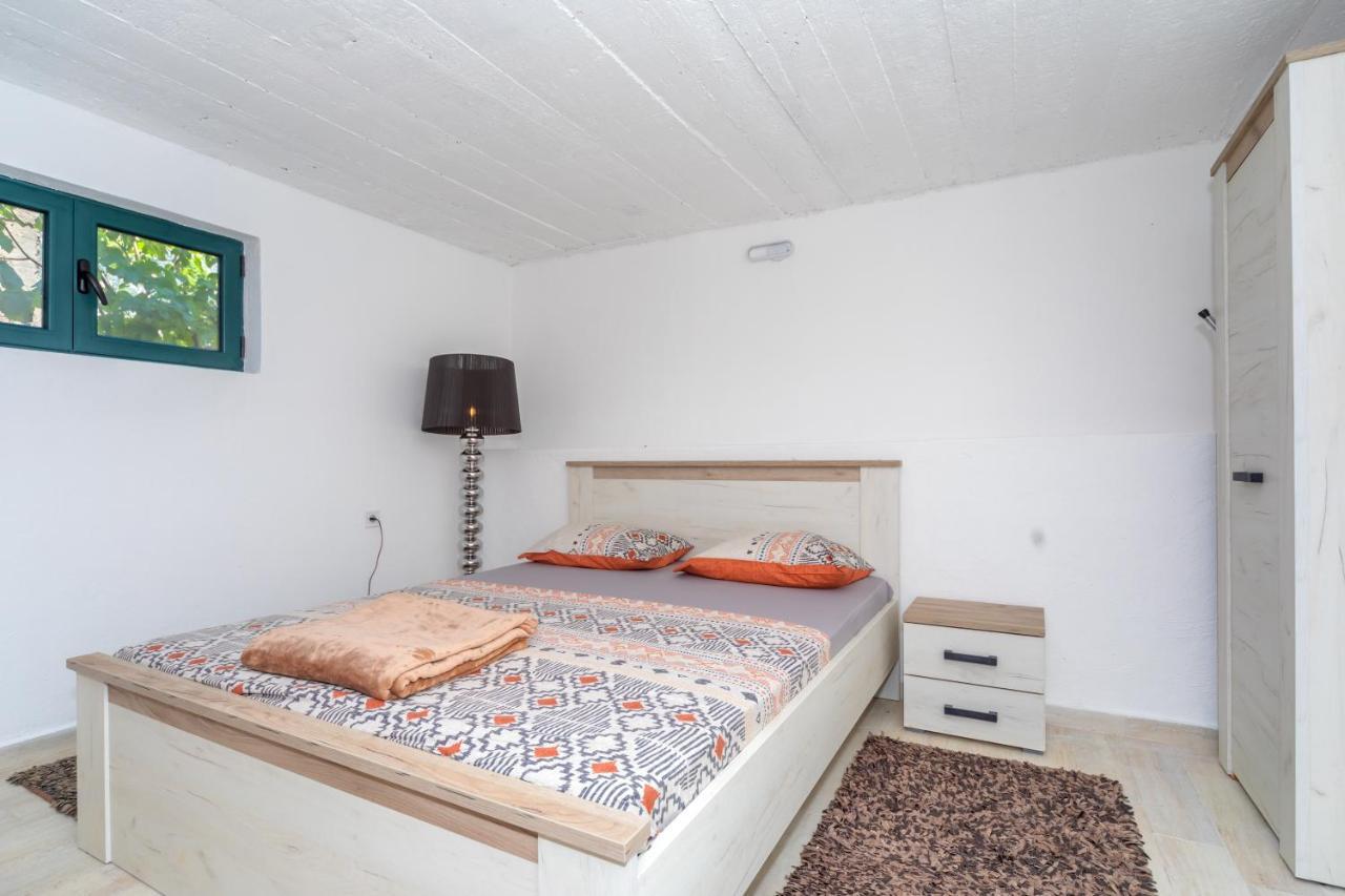 Apartman Sara 巴尔 外观 照片