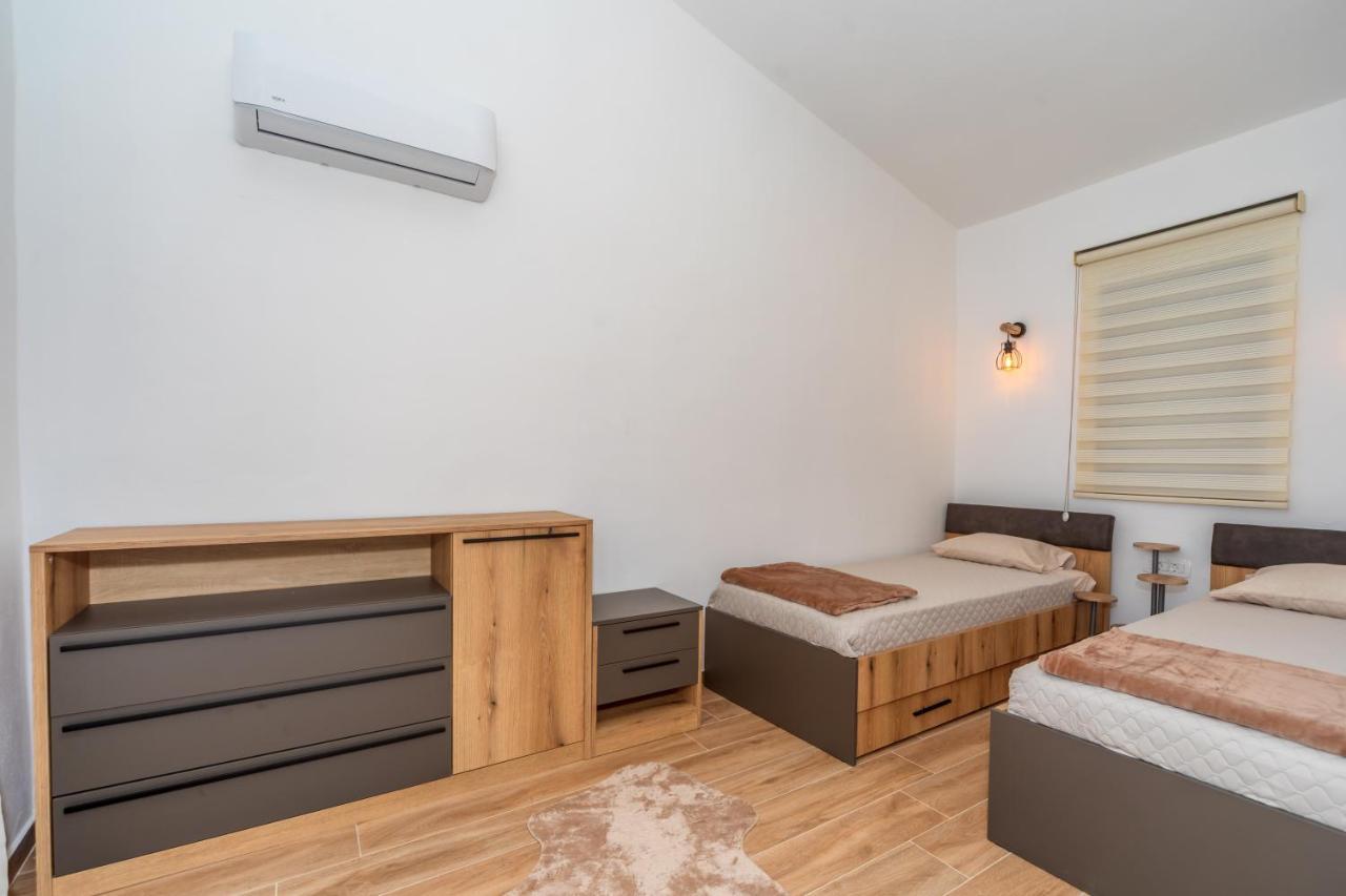 Apartman Sara 巴尔 外观 照片