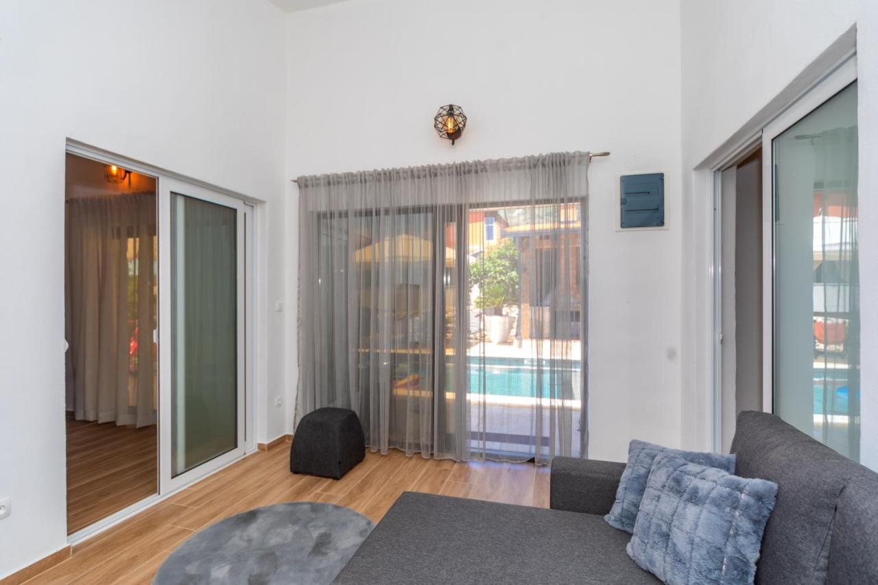 Apartman Sara 巴尔 外观 照片