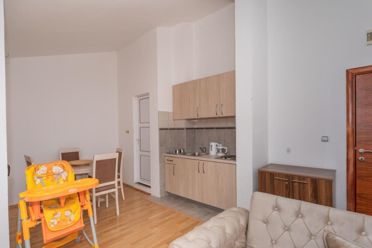 Apartman Sara 巴尔 外观 照片