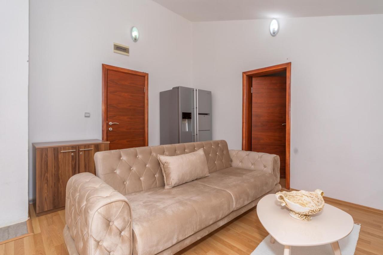 Apartman Sara 巴尔 外观 照片
