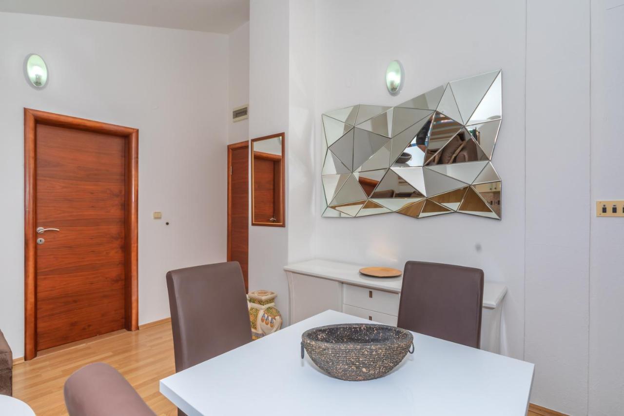 Apartman Sara 巴尔 外观 照片